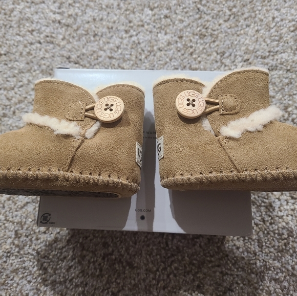 Sold - Picture 2 of 7